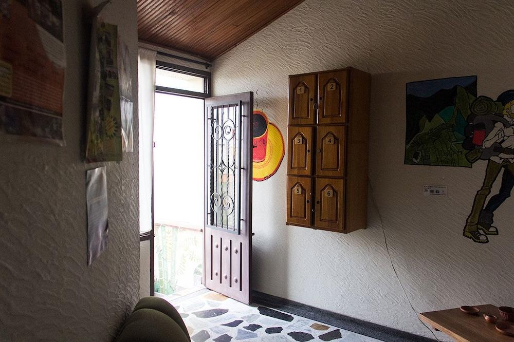 Casa En Llamas Armenia  Esterno foto